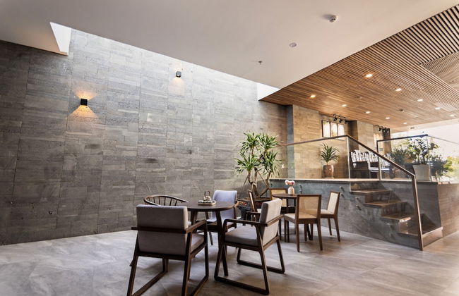 Hoang Thinh Hotel & Apartment Danang - Photo 4