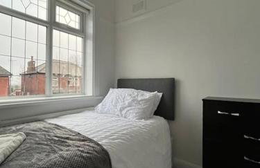 West Street House-Furnished Let - Foto 15