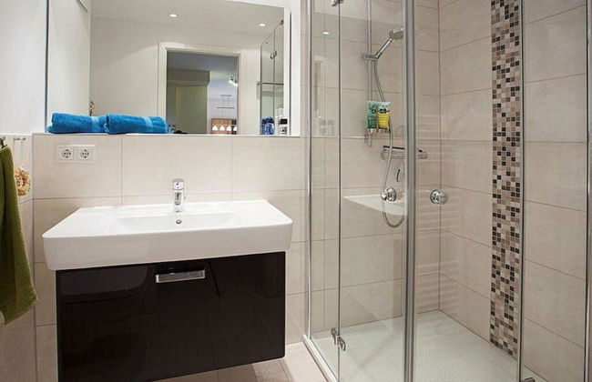 Residence on Lake Balmer - Photo 8