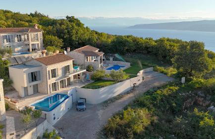 Villa Soleil in peaceful location with a sea view - Foto 2