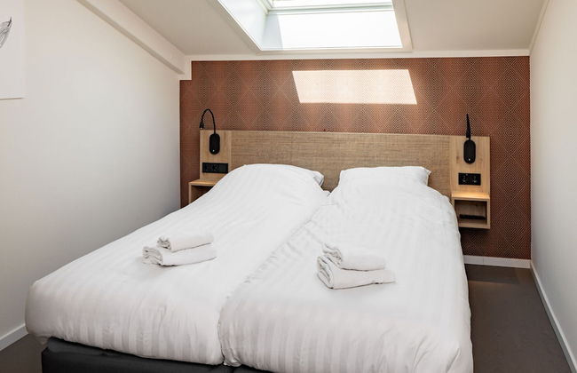 Sunny Dunimar Retreat - Photo 4