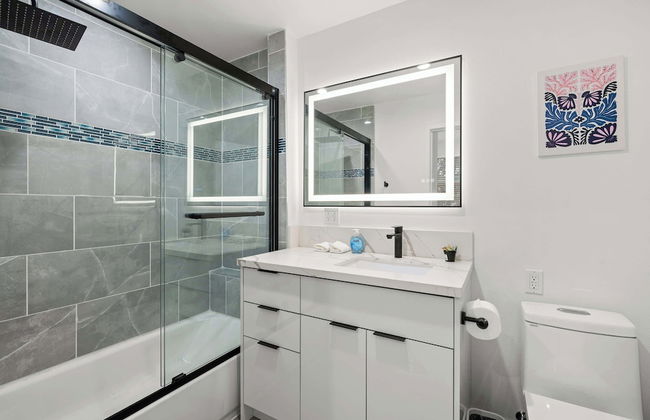 Not Affected by the Fire/modern 5BR Home With Parking, Near LA Attractions #4 - Foto 39