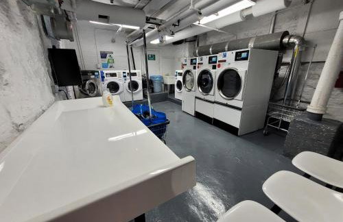 NYC Studio Long Stays Near Columbia Presby - Foto 26