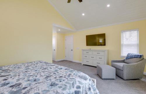 Angola Vacation Rental, Walk to Lake Erie Beach! - Foto 14