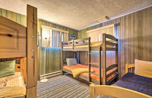 North Creek Chalet with Fire Pit Near Gore Mountain! - Foto 25