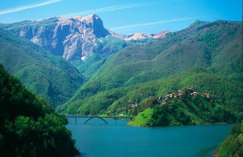 Tuscan Farmhouse in Castiglione di Garfagnana with Garden - Foto 38