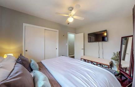 Charming Three Bedroom Home in Littleton - Foto 15