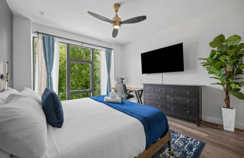 Immaculate Penthouse Double King Suite on Butler St with rooftop deck and free off street parking - Foto 28
