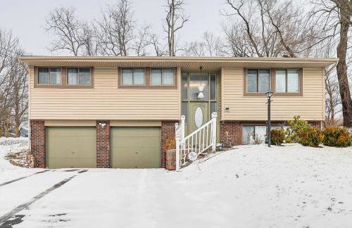 Remote-Work Ready Family Home Near Pittsburgh - Foto 3