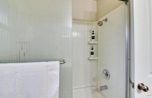 Lovely Vancouver Retreat with Home Gym! - Foto 18