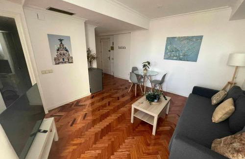 Apartamento con terraza y vistas Alcalá-Retiro - Photo 17