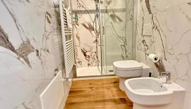 HH Hermoso Housing ALESSANDRIA - Foto 5, Shower