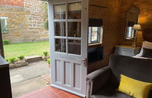 Topiary Barn - Stylish Accommodation in Rutland - Photo 6