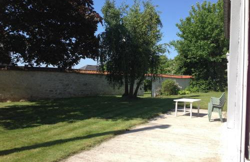 Farmhouse in Boncourt with Private Garden - Foto 40