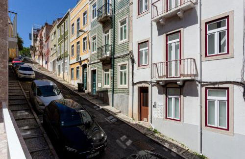 Calçada de Santo Amaro Apartments - Photo 21