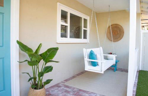 Live the Beach Life in a Quaint Shell Cottage - Foto 4