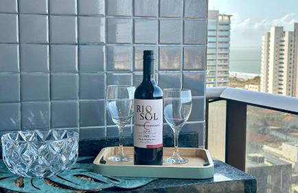 (1406) Studio Elegante com Vista Mar - Foto 22