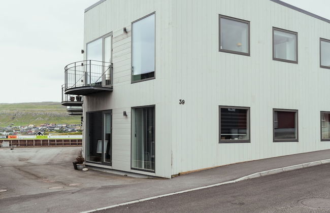 Delightful 2 Bedroom Apt | Balcony | Parking - Foto 18