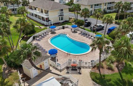 Coastal Snowbird Haven Beach, Golf, Tennis & Pool - Foto 34