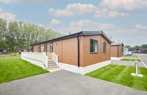 Waters Edge Lodge with Hot Tub - Foto 40