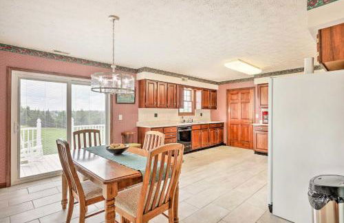 Charming Williamstown Retreat with Private Yard - Foto 7