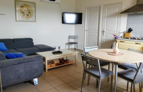 gite dans une maison en rez-de-chaussée avec piscine - Foto 15