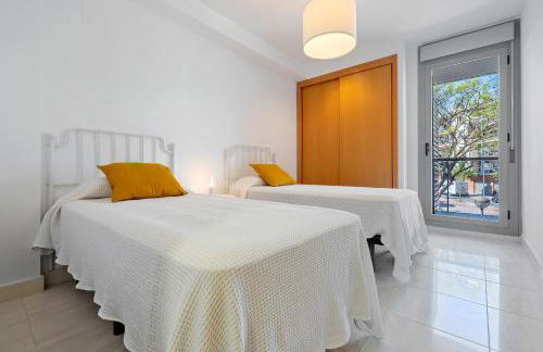 Hauzify I Apartament Mestral - Foto 12