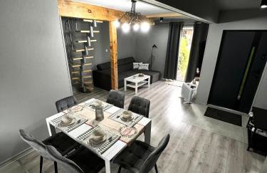 Dębowy Zakątek - Foto 1