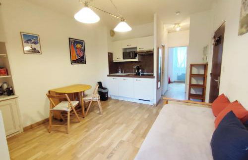 Le petit Vénasque, T2, jardin, parking, 4 personnes - Foto 4