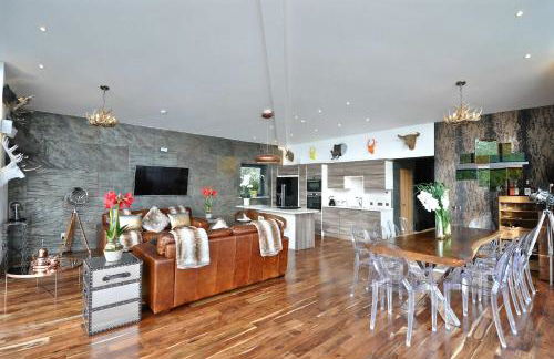 Cameron North Lodge - Photo 5