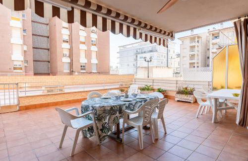 SeaFront 1ª línea y 2 piscinas - Foto 35