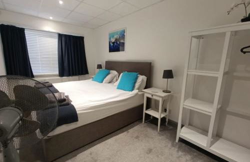 Open Mind Property -2BR Flat Commercial Road - Foto 8