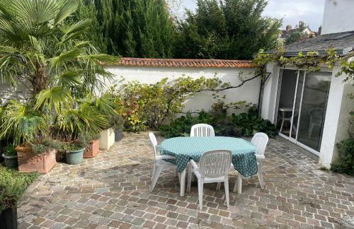 Maison lumineuse et élégante - Foto 28