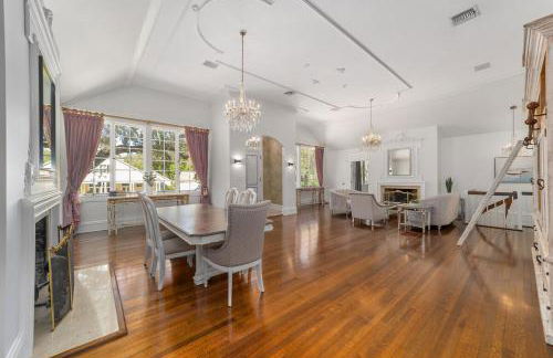 NEW Luxury Country Club Hot tub Gym Pool House Outdoor Kitchen EVENTS - Foto 21