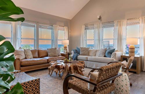 Beachfront 4BR - Tiki Bar, Yard Games, Pet-Friendly - Foto 60