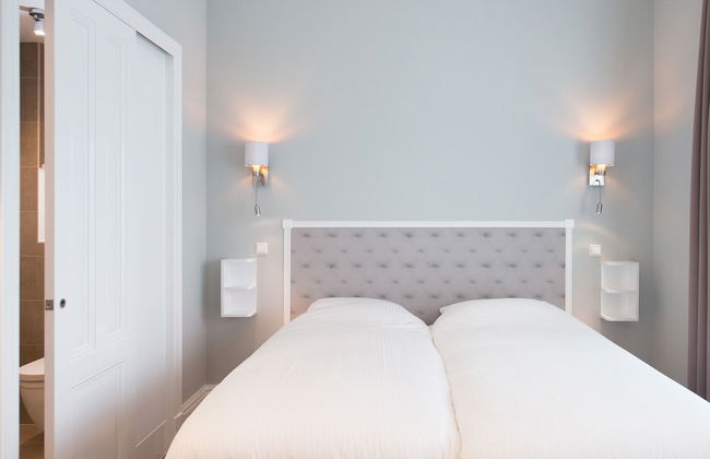 BizStay Park Central Executive - Photo 22