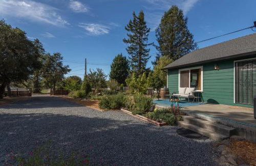 Charming dog-friendly home next to regional park - Foto 51