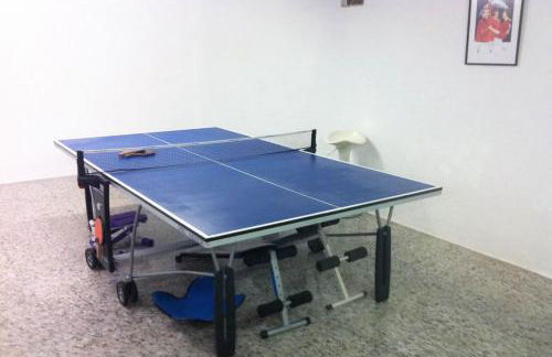 A lovely family villa with heated pool - Photo 28