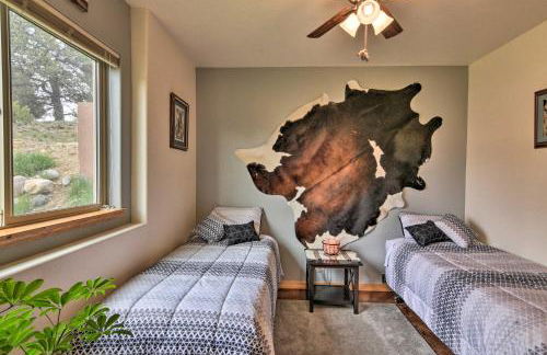 Stunning Home with Fire Pit, 11 Mi to Mt Yale! - Foto 28