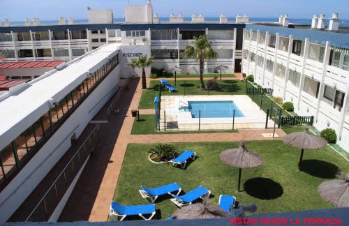 Estudio primera linea de Playa Matalascañas - Foto 2