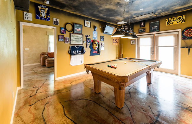 Chic Renovated Oasis: Disney & Universal Nearby 4 Bedroom Home by RedAwning - Foto 28