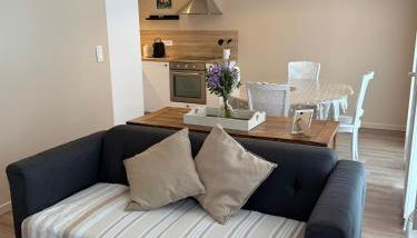 La maison Virginie appartements de 1 à 5 pers cosy central parking gratuit linge fibre proximité port lac canal piscine - Photo 4