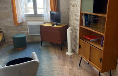 Chic Renovation of Medieval Monastery - Foto 15