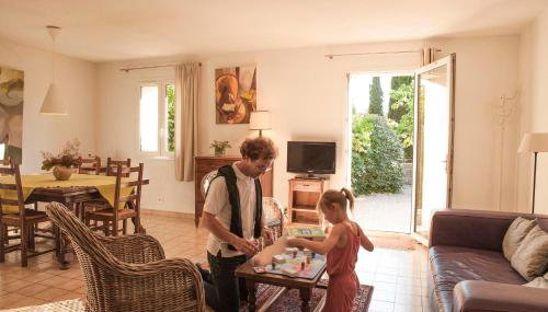 Château de la Motte - Entre Narbonne et le Canal du Midi - Foto 2