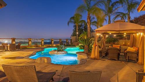 Private, Views, Free Wine Tickets, and Ask about 100 Dollar Taco Caterer For 10 - Foto 3