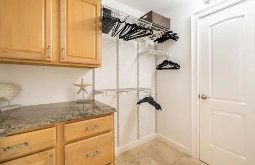 Beach SUN Sation Upscale Oceanfront Corner Unit - Foto 19