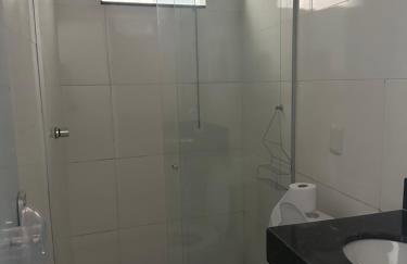 Apartamento de férias 1 quarto cozinha banheiro não tem fogão nesse espaço - Foto 2