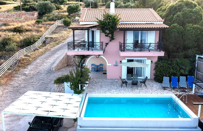 Coastal Paradise Found - Komis' Private Pool Retreat - Foto 49
