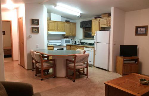 Whistle Pig Retreat at 22 West Cabins and Recreation - Foto 20