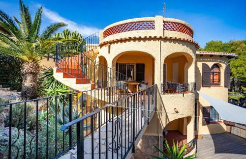 Spanish Style-Villa, heated pool & sea view - Photo 22